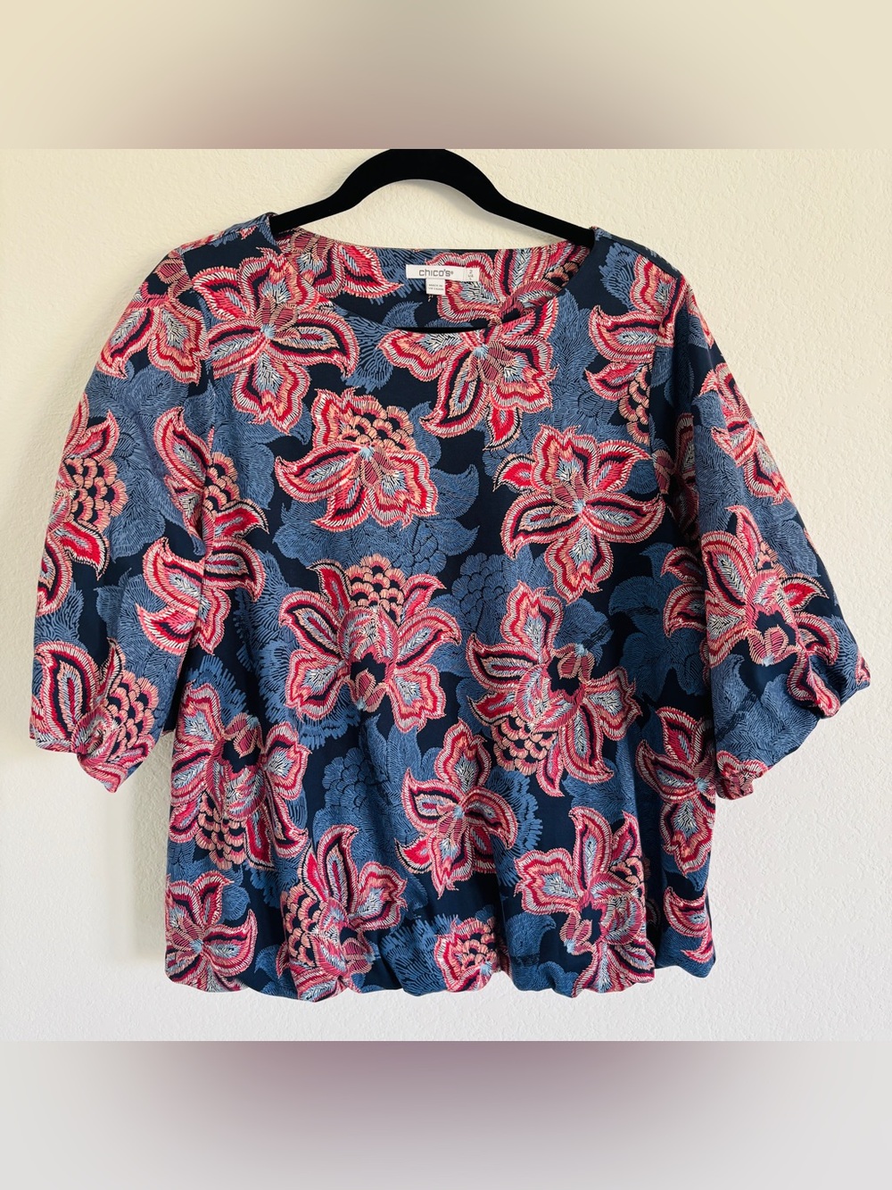 Chico's Floral Print Puff Sleeve Lined Blouse Blue Red Size 2 US L Resort